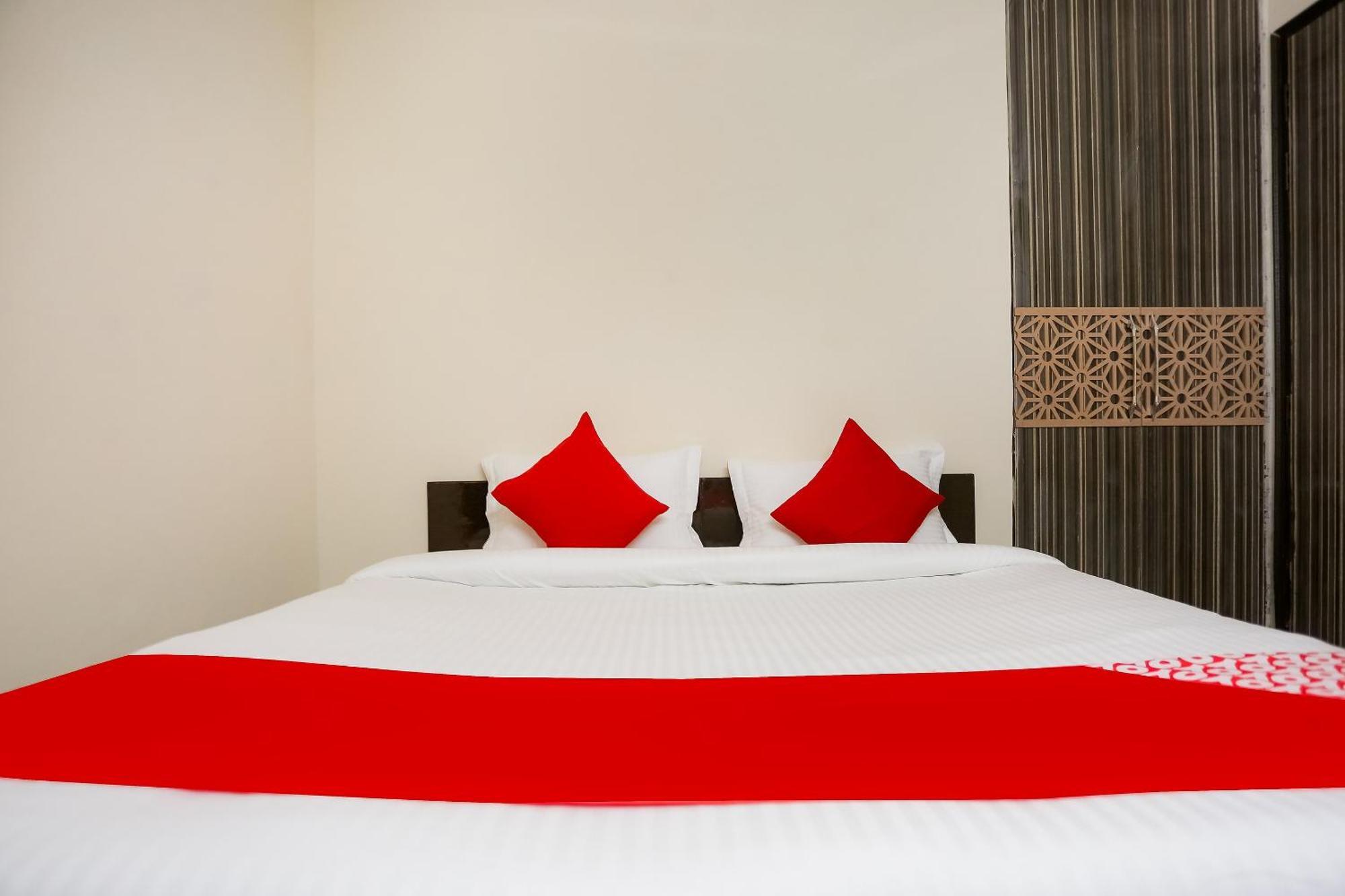 Hotel O Royal Galaxy New Delhi Extérieur photo