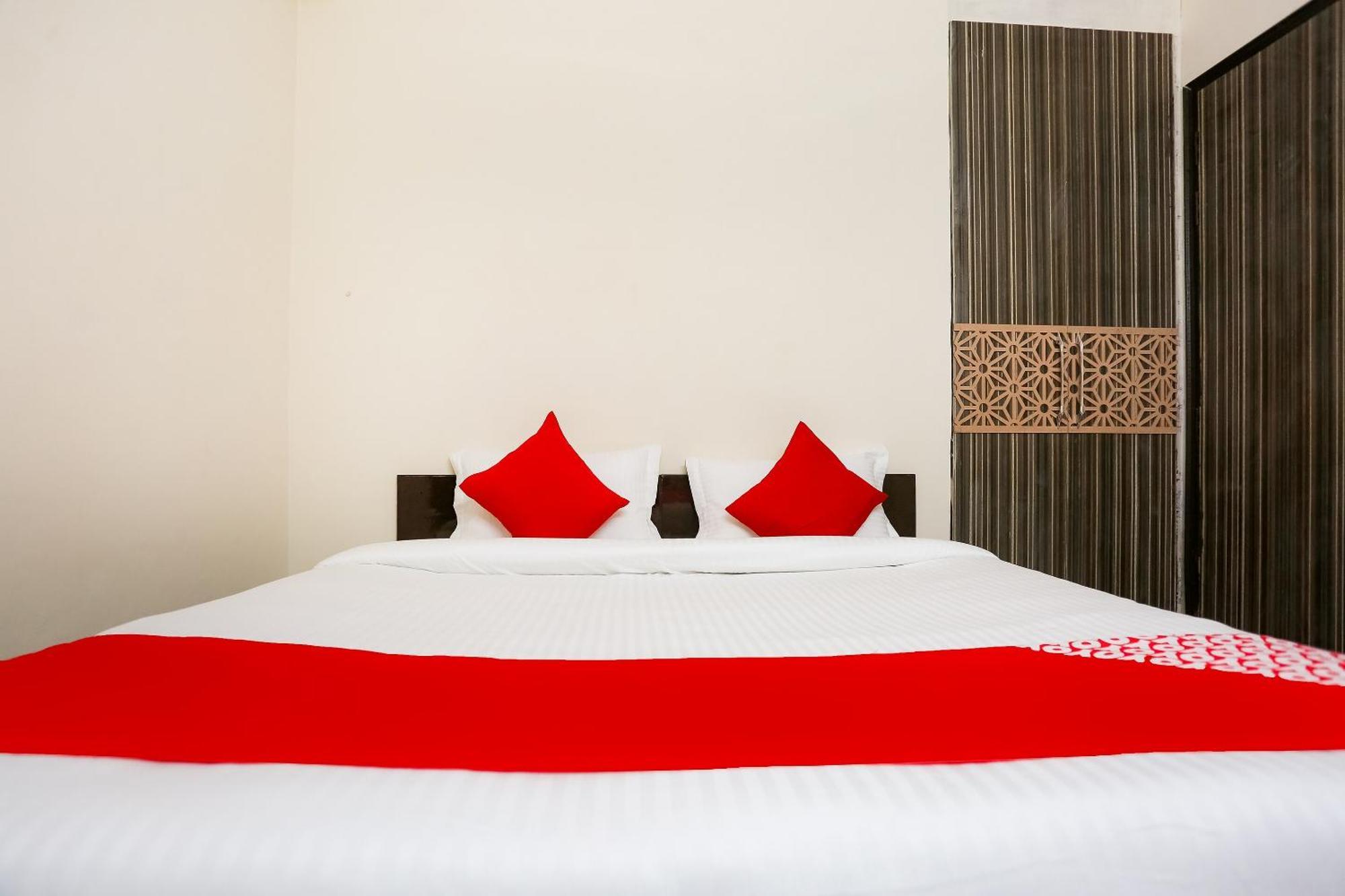 Hotel O Royal Galaxy New Delhi Extérieur photo